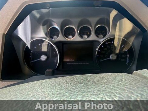 Used 2011 Ford F350 Lariat w/ Lariat Interior Pkg AWD/4WD image 13