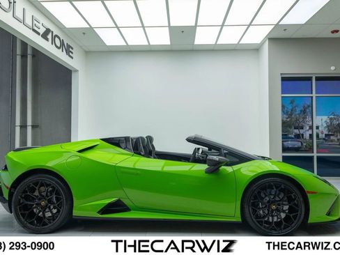 Used 2021 Lamborghini Huracan EVO RWD image 33