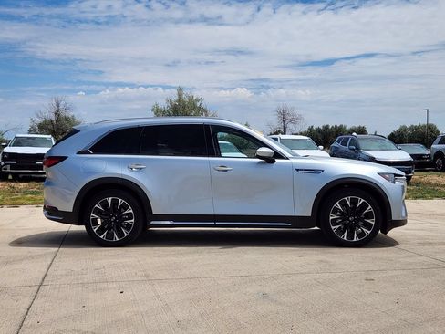 Used 2024 MAZDA CX-90 Plug-In Hybrid w/ Premium Pkg AWD/4WD image 3