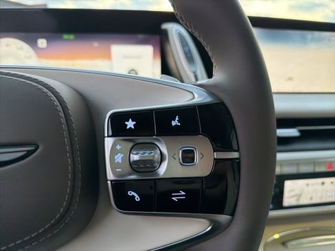 Used 2024 Genesis G90 3.5T image 34