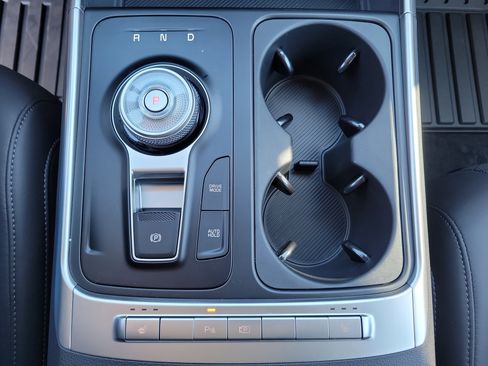 New 2026 Kia Carnival LXS image 14