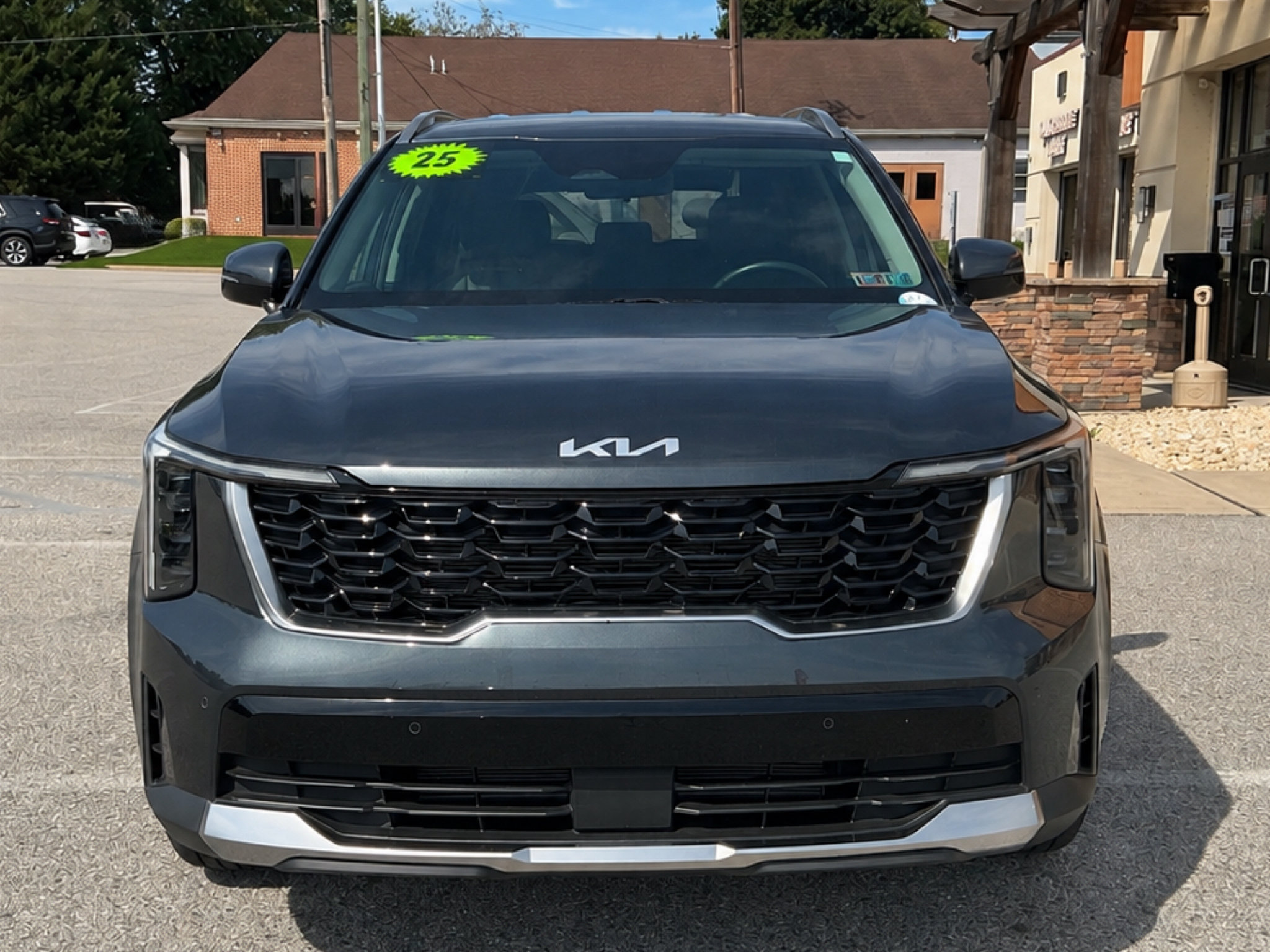 Used 2025 Kia Sorento S AWD/4WD image 24