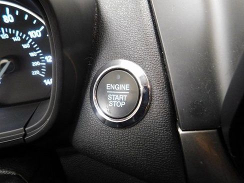 Used 2021 Ford EcoSport SE image 25