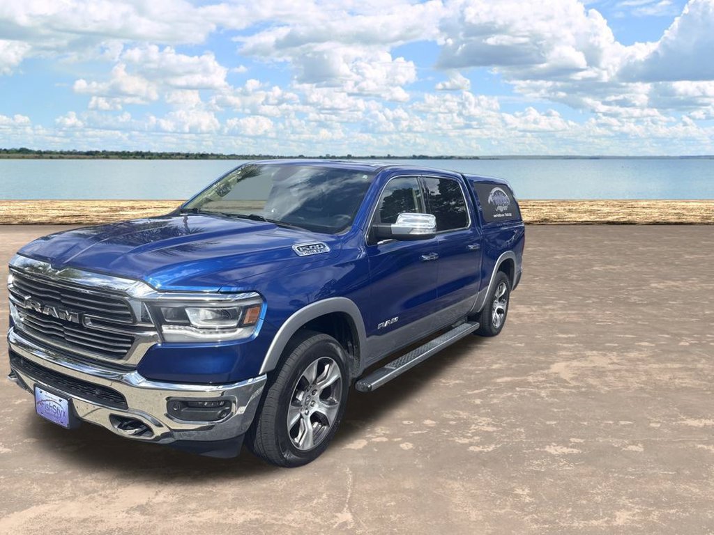 Used 2019 RAM 1500 Laramie AWD/4WD image 2