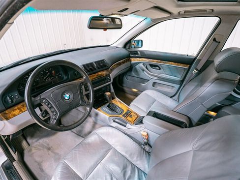 Used 1997 BMW 540i Sedan RWD image 15