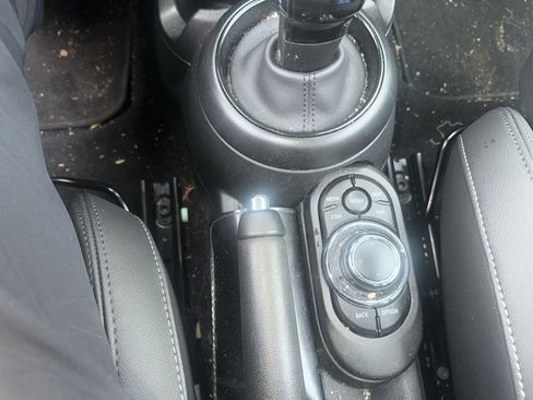 Used 2023 MINI Cooper S image 33