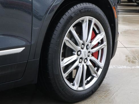 Used 2023 Cadillac XT5 Sportv AWD/4WD image 12