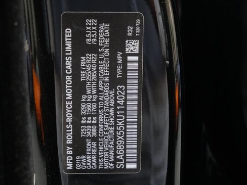 Used 2019 Rolls-Royce Cullinan image 35