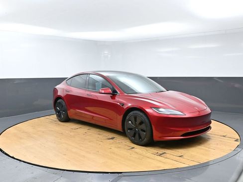 Used 2024 Tesla Model 3 Long Range AWD/4WD image 8