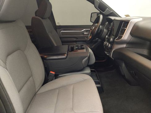 Used 2021 RAM 1500 Big Horn RWD image 21