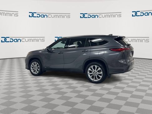 Used 2023 Toyota Highlander Limited AWD/4WD image 6