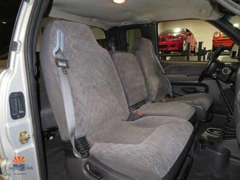 Used 2000 Dodge Ram 2500 Truck 4x4 Quad Cab image 5