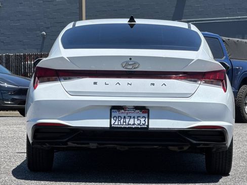 Used 2021 Hyundai Elantra SEL FWD image 6