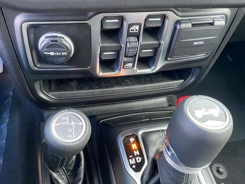 New 2026 Jeep Wrangler Unlimited Sahara AWD/4WD image 24