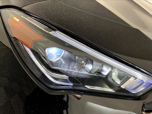 Used 2020 Mercedes-Benz CLA 250 4MATIC image 31