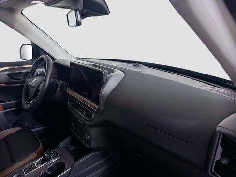 Used 2025 Ford Bronco Sport Outer Banks w/ Outer Banks Tech Package+ image 30