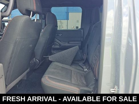 Used 2024 Nissan Frontier PRO-4X w/ Pro Convenience Package image 17