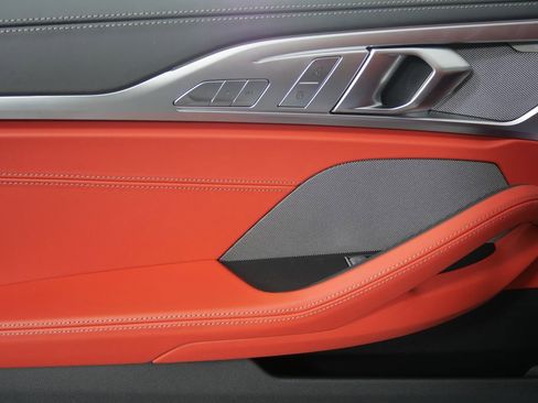 Used 2025 BMW 840i xDrive Coupe w/ Driving Assistance Package image 9