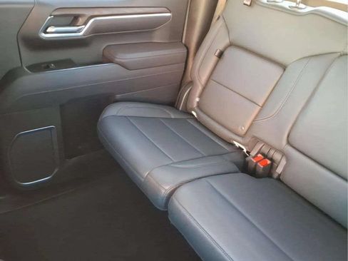 Used 2026 GMC Sierra 1500 SLT RWD image 15