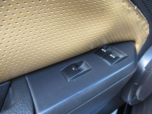 Used 2008 Ford Mustang GT image 23