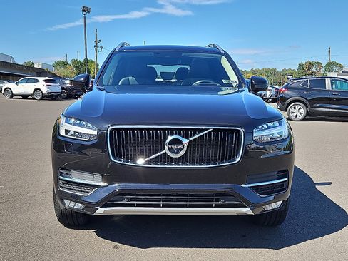 Used 2019 Volvo XC90 T5 Momentum w/ Advanced Package image 2