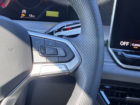 New 2026 Volkswagen Tiguan SE R-Line image 21