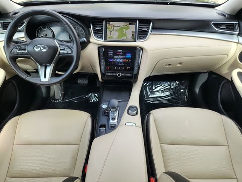 Used 2020 INFINITI QX50 Essential w/ Convenience Package image 11