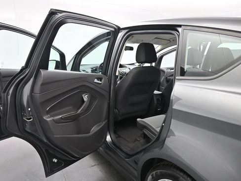 Used 2016 Ford C-MAX SE w/ Equipment Group 201A FWD image 14