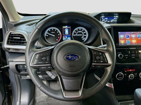 Used 2024 Subaru Forester Premium image 11