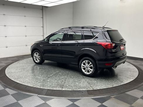 Used 2019 Ford Escape SEL AWD/4WD image 2