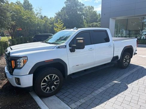 Used 2020 GMC Sierra 2500 AT4 w/ AT4 Premium Package AWD/4WD image 1
