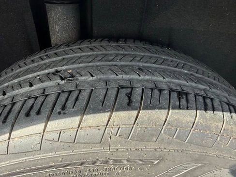 Used 2023 Volkswagen Atlas Cross Sport SE image 20