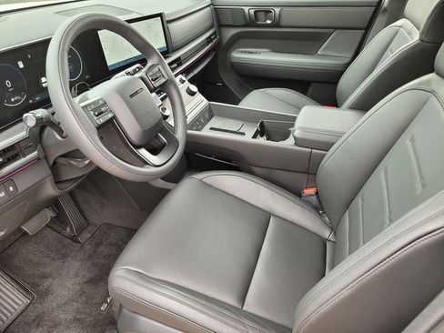 Used 2025 Hyundai Santa Fe Calligraphy image 14