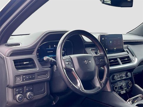 Used 2022 Chevrolet Tahoe RST image 9