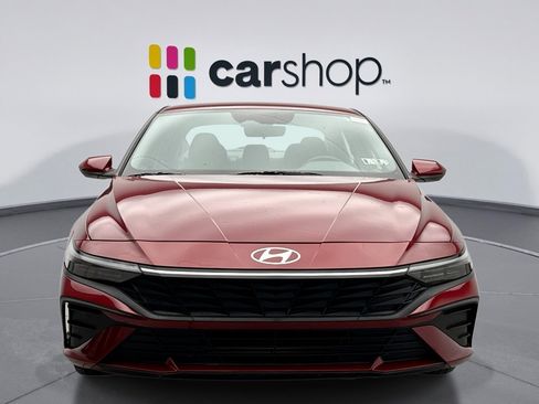 Used 2024 Hyundai Elantra SEL image 8