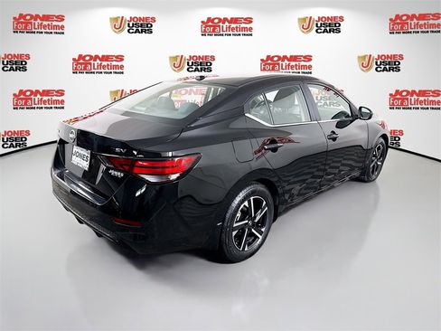 Certified 2024 Nissan Sentra SV image 15