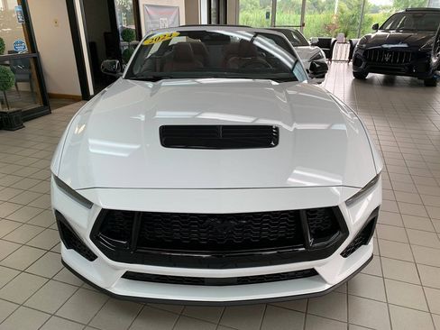 Used 2024 Ford Mustang GT Premium RWD image 4