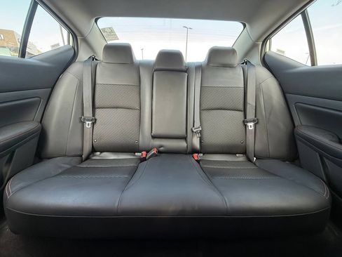 Used 2025 Nissan Altima 2.5 SR FWD image 29