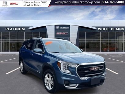 Used 2024 GMC Terrain SLE w/ Driver Convenience Package