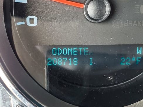 Used 2009 GMC Sierra 1500 SLE w/ Power Pack Plus image 15