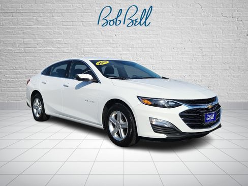 Certified 2025 Chevrolet Malibu LS FWD image 1