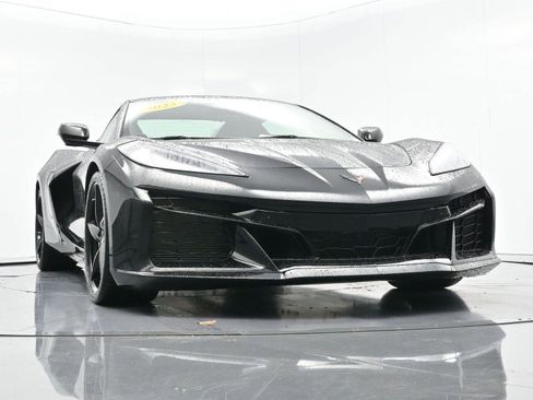 Used 2025 Chevrolet Corvette E-Ray w/ ZER Performance Package image 42