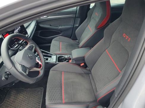 Used 2025 Volkswagen GTI SE FWD image 10