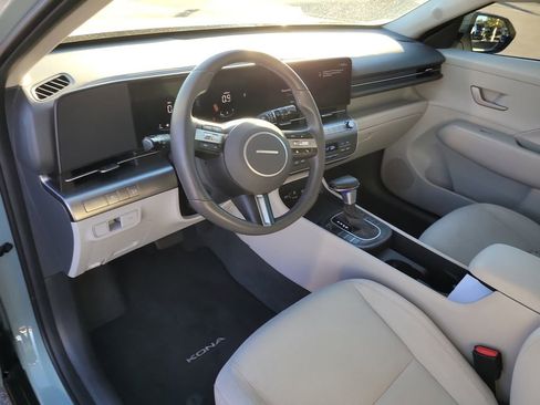 Used 2024 Hyundai Kona SEL image 15