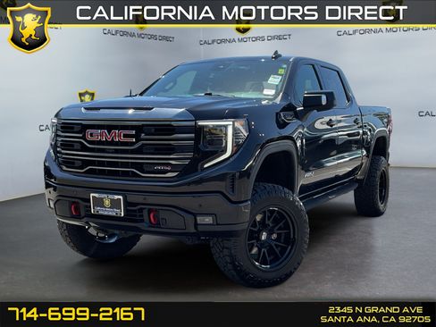 Used 2022 GMC Sierra 1500 AT4 w/ AT4 Premium Package AWD/4WD image 1