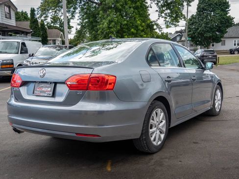 Used 2014 Volkswagen Jetta SE FWD image 6