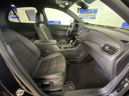 Used 2023 Chevrolet Equinox RS image 33