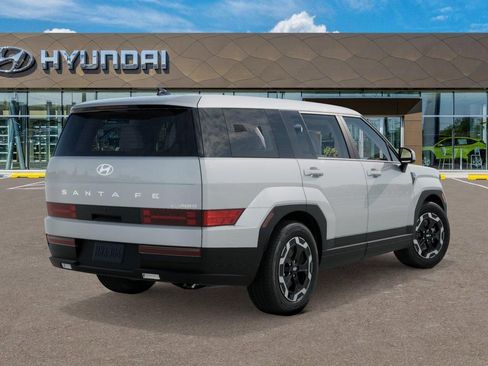 New 2026 Hyundai Santa Fe SE AWD/4WD image 4