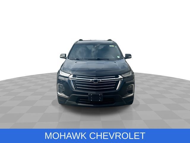 Used 2022 Chevrolet Traverse LT AWD/4WD image 3