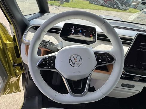 New 2025 Volkswagen ID. Buzz 1st Edition AWD/4WD image 12